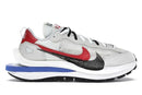 Sacai x Nike VaporWaffle "Sport Fuchsia Game Royal"