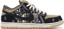 SB Dunk Low x Travis Scott