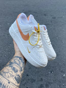 NIKE AIR FORCE