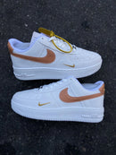 NIKE AIR FORCE