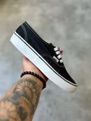 VANS AUTHENTIC
