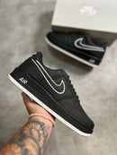 NIKE AIR FORCE