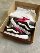 VANS KNU SKOOL