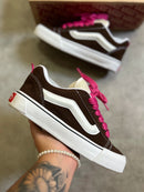 VANS KNU SKOOL