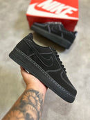 NIKE AIR FORCE